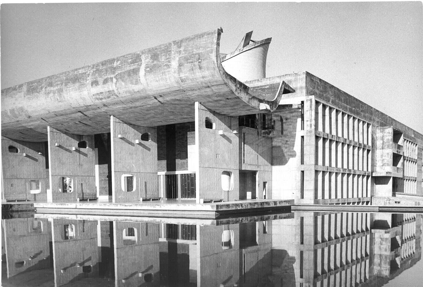 Palace of Assembly, Chandigarh, India. 1961–1970. Photo: Fondation Le Corbusier / credited archive
