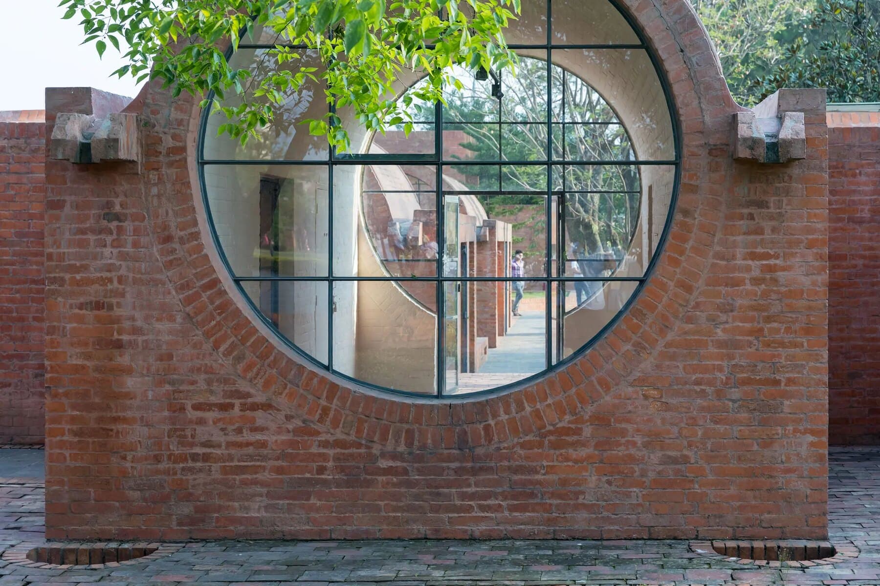 Taragaon Hostel Museum Kathmandu, Boudha, Nepal. 1971–1980. Photo: Iwan Baan